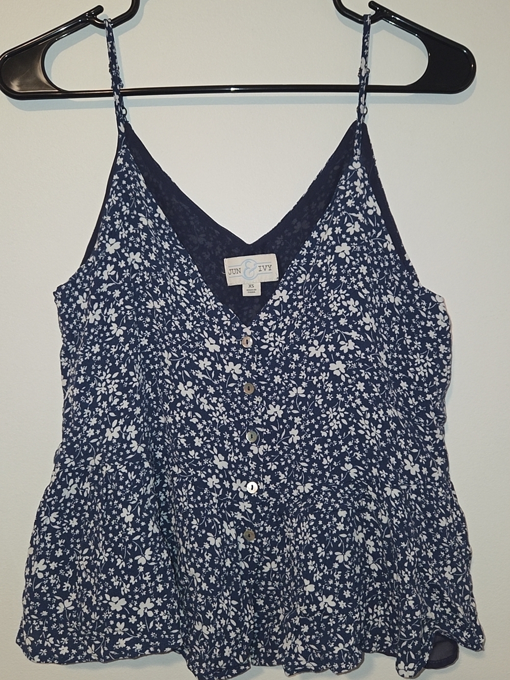 Jun & Ivy Navy Floral Button-Front Camisole
